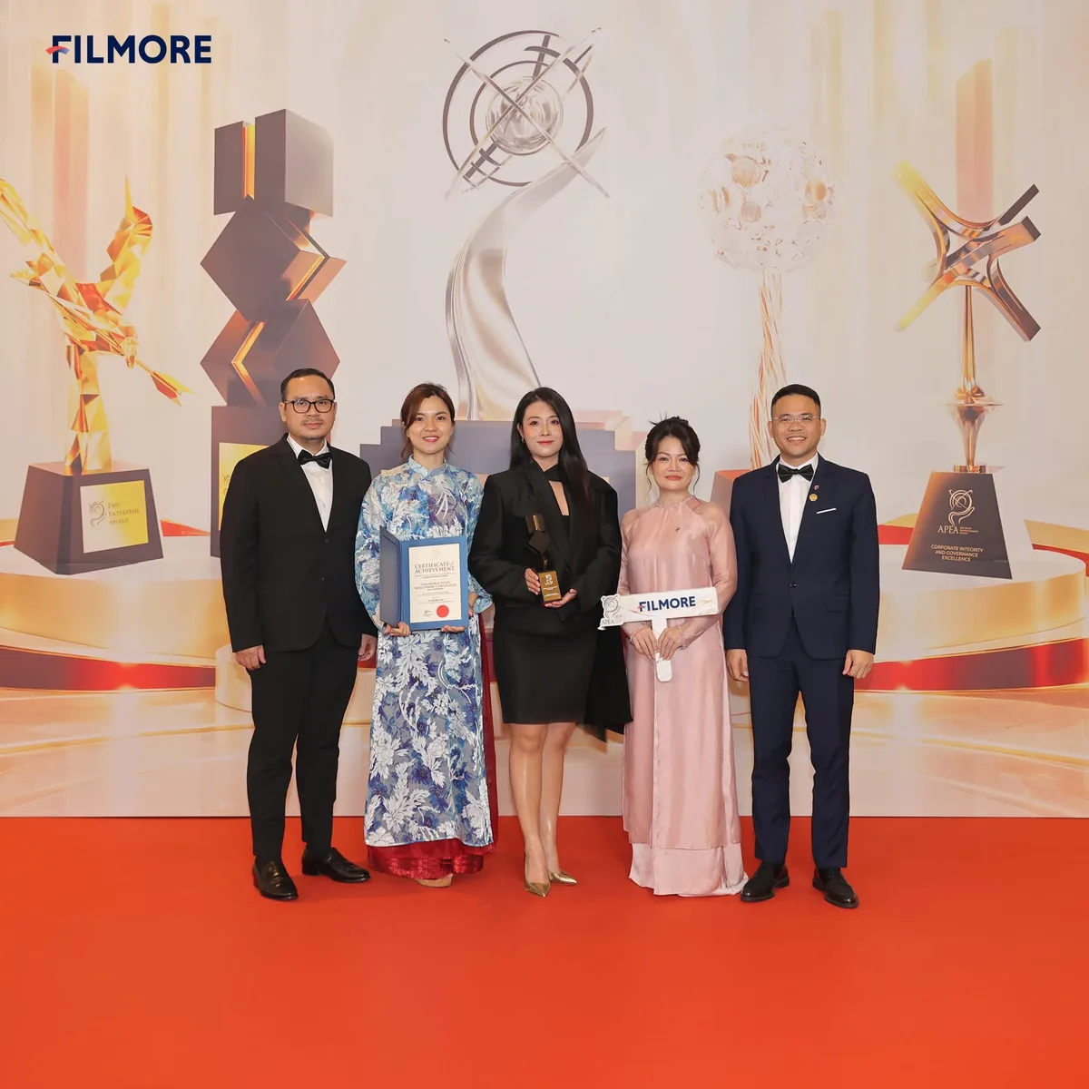Đoàn đại diện Filmore Development tại lễ trao giải Asia Pacific Enterprise Awards 2026